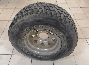 Диск 15x8, 6x139.7 в сборе с шиной бу