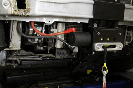Комплект для скрытой установки лебедки STOKRAT STO QX 4.5 SL на автомобиль Рено Дастер (Renault DUSTER)