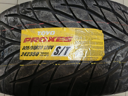 Комплект из 5 колесных дисков Centerline 6x139.7 ET12 в сборе с шинами TOYO PROXES 305/50R20